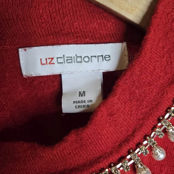 Liz Claiborne Red Embellished Crew Neck Pullover Sweater Size M - Picture 3 of 9